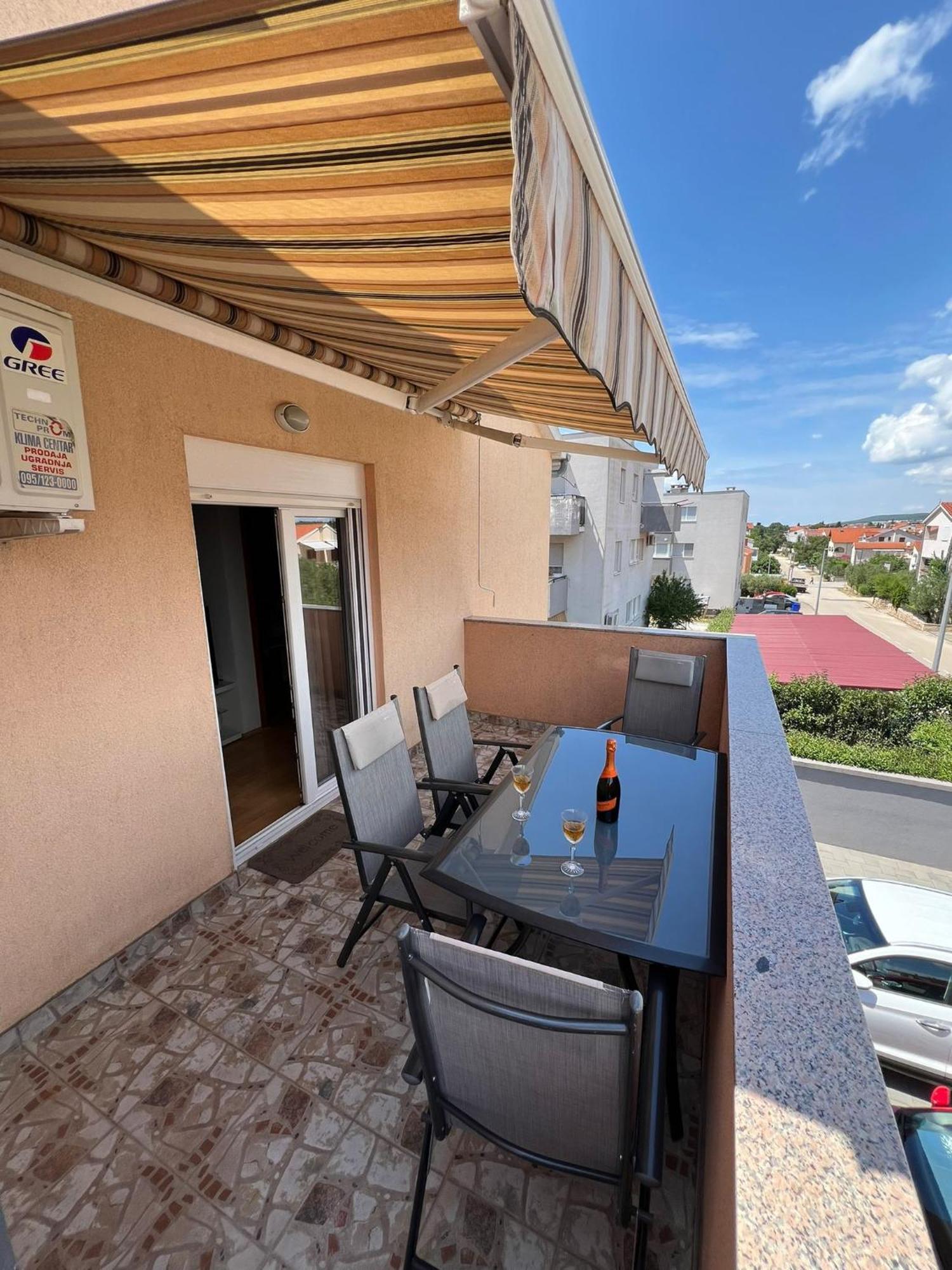 Apartment A&B Biograd Na Moru Exterior foto